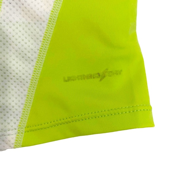 New Balance Green & White Women’s Lightning Dry Sleeveless Athletic Shirt, XL - Picture 4 of 11